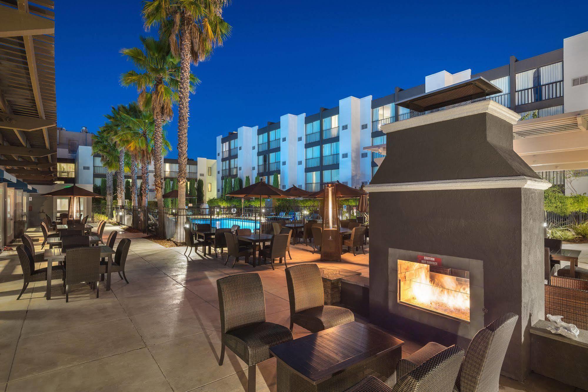 Four Points By Sheraton San Rafael Marin County Exterior photo